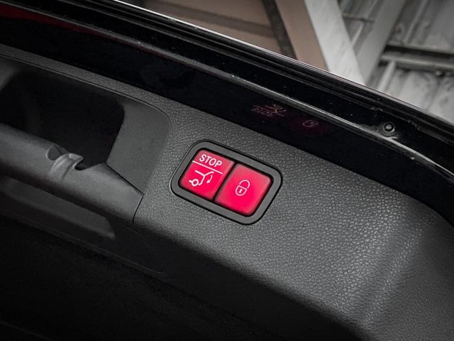 Mercedes-Benz/賓士 E-CLASS  第11張相片