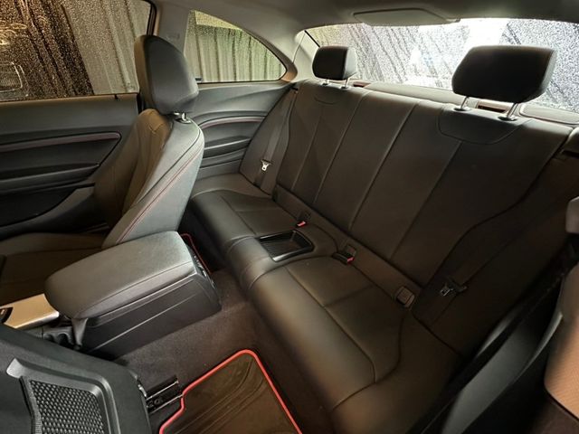 BMW/ 寶馬 220i  第1張相片