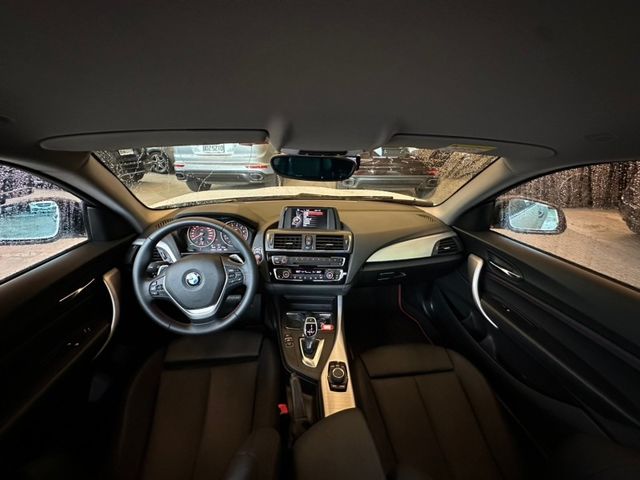 BMW/ 寶馬 220i  第12張相片