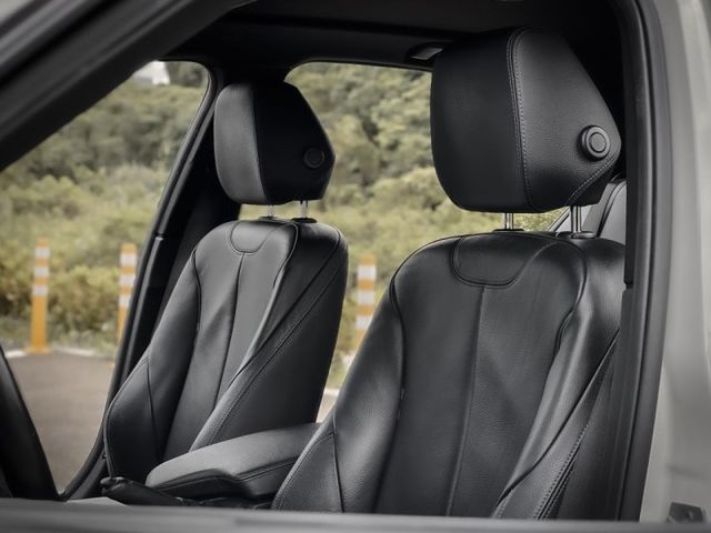 BMW/ 寶馬 320i M Sport  第12張相片