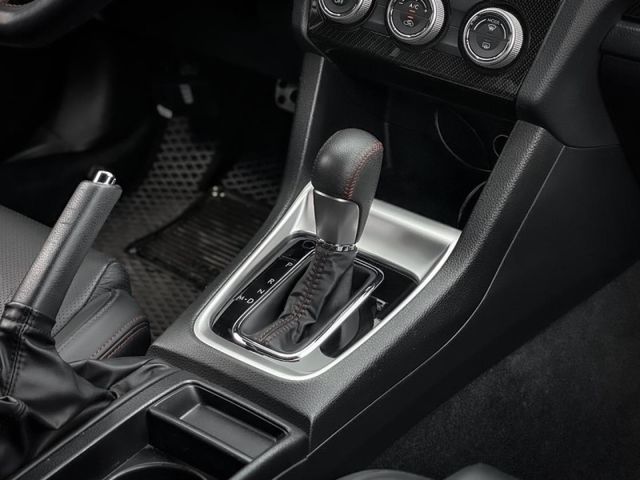 Subaru WRX  第14張相片