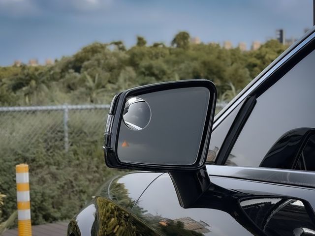 Mercedes-Benz/賓士 CLS-CLASS  第6張相片