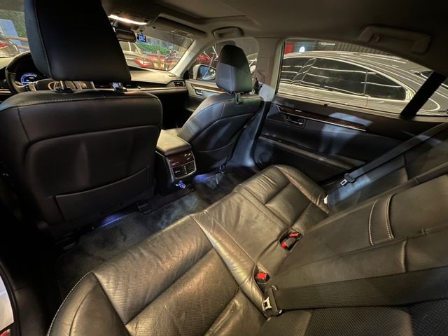 Lexus ES  第2張相片