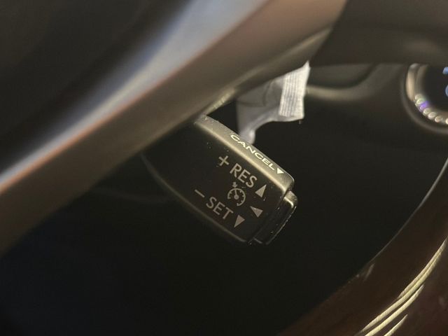Lexus ES  第12張相片