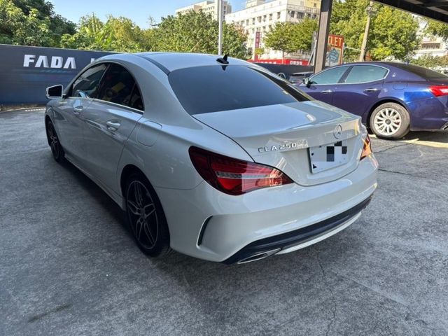 Mercedes-Benz/賓士 CLA250  第9張相片