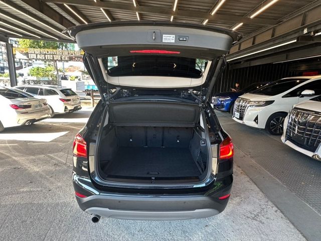 BMW/ 寶馬 X1 SERIES  第1張相片