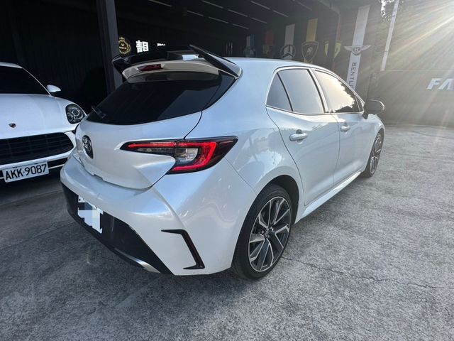Toyota Auris  第3張相片