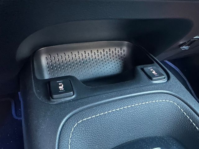 Toyota Auris  第6張相片