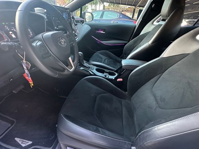 Toyota Auris  第13張相片