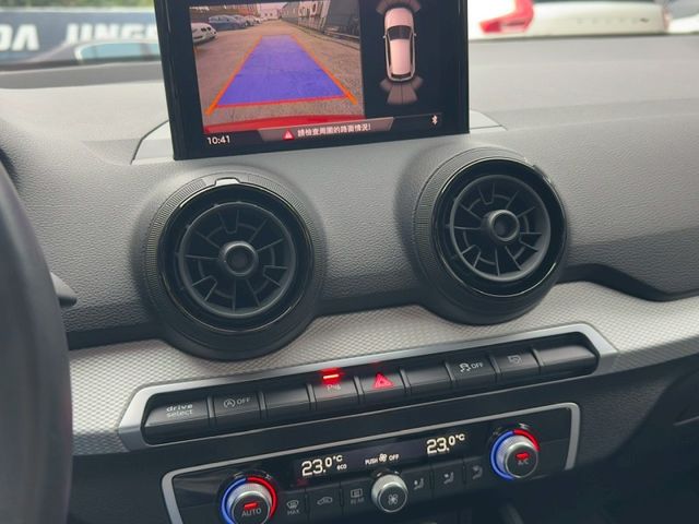 Audi Q2  第10張相片