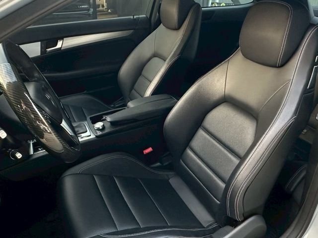 Mercedes-Benz/賓士 C180  第6張相片