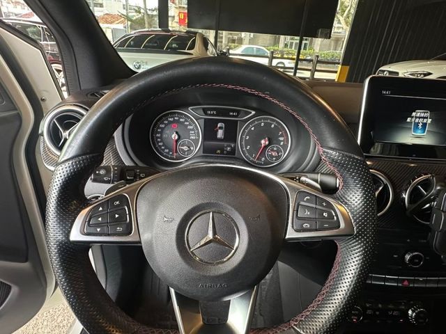 Mercedes-Benz/賓士 B-CLASS  第7張相片