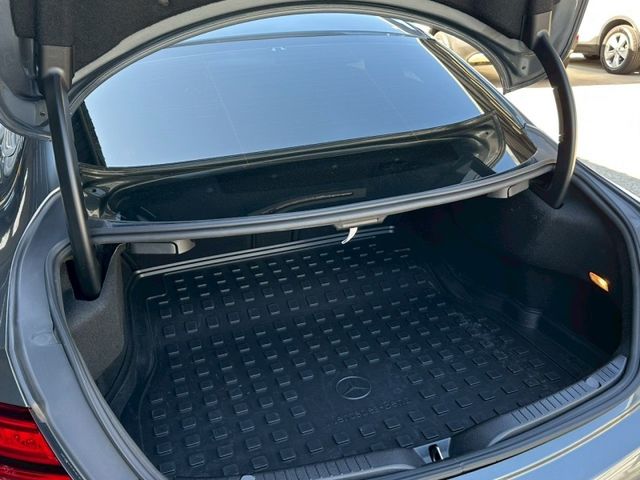 Mercedes-Benz/賓士 C180  第1張相片