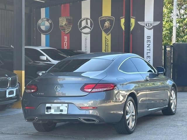 Mercedes-Benz/賓士 C180  第2張相片