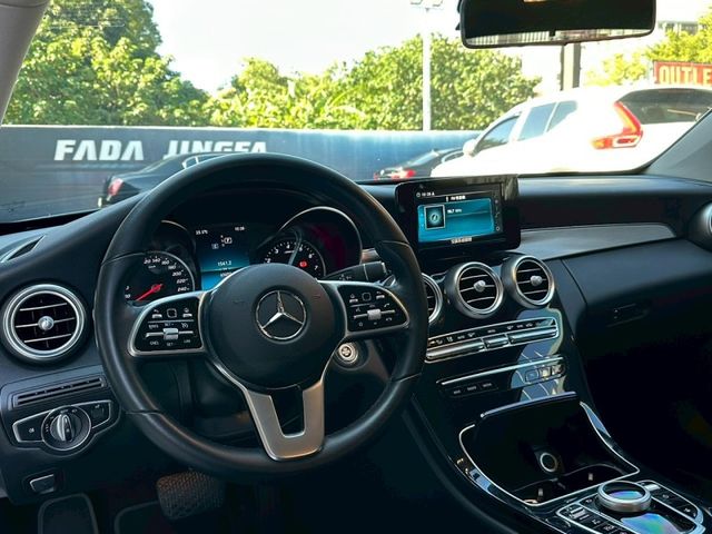 Mercedes-Benz/賓士 C180  第7張相片
