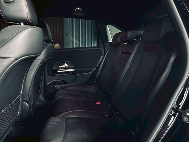 Mercedes-Benz/賓士 B-CLASS  第10張相片