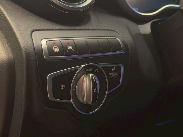 Mercedes-Benz/賓士 C200  第6張相片