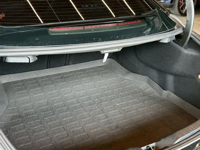 Mercedes-Benz/賓士 C300  第1張相片