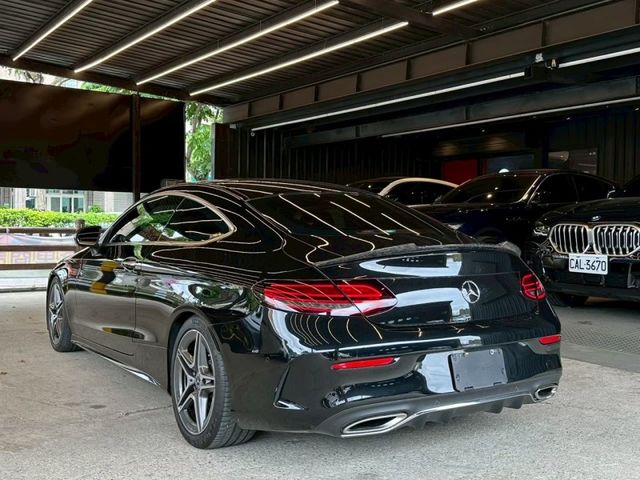 Mercedes-Benz/賓士 C300  第3張相片