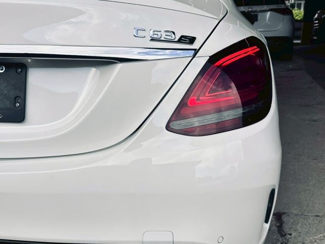 Mercedes-Benz/賓士 C63 AMG  第1張相片