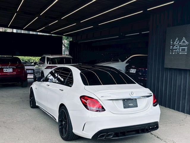 Mercedes-Benz/賓士 C63 AMG  第2張相片