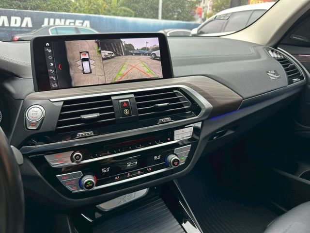 BMW/ 寶馬 X3 SERIES  第8張相片
