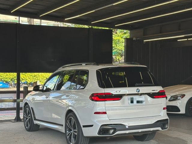 BMW/ 寶馬 X7  第1張相片