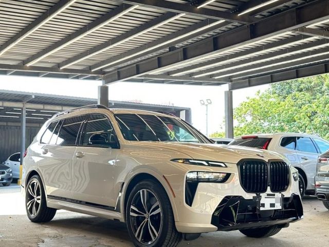 BMW/ 寶馬 X7  第5張相片