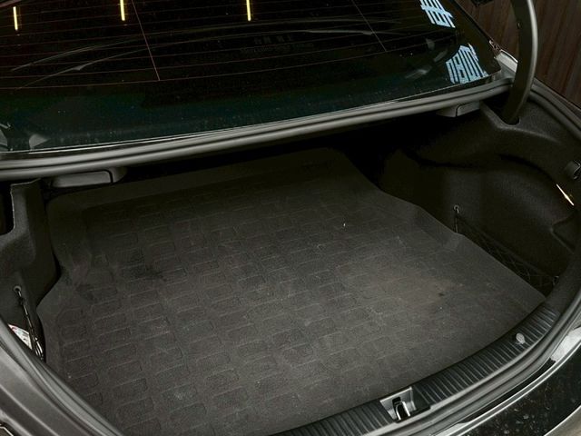 Mercedes-Benz/賓士 C200  第1張相片