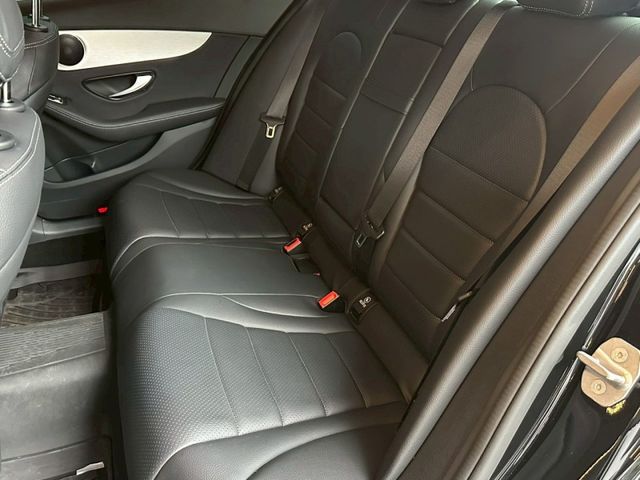 Mercedes-Benz/賓士 C200  第14張相片