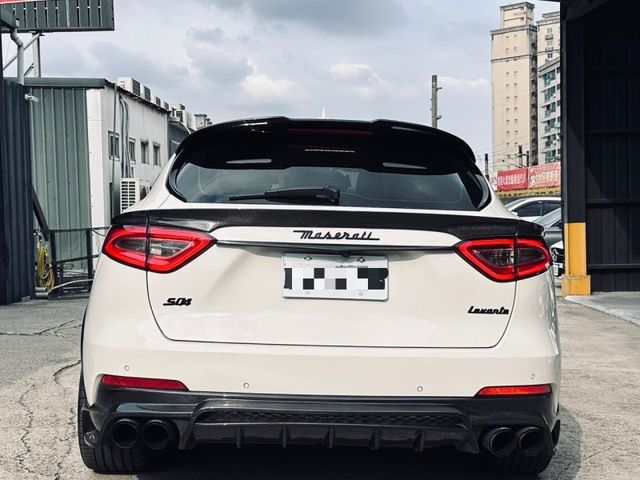 Maserati 瑪莎拉蒂 Levante  第2張相片