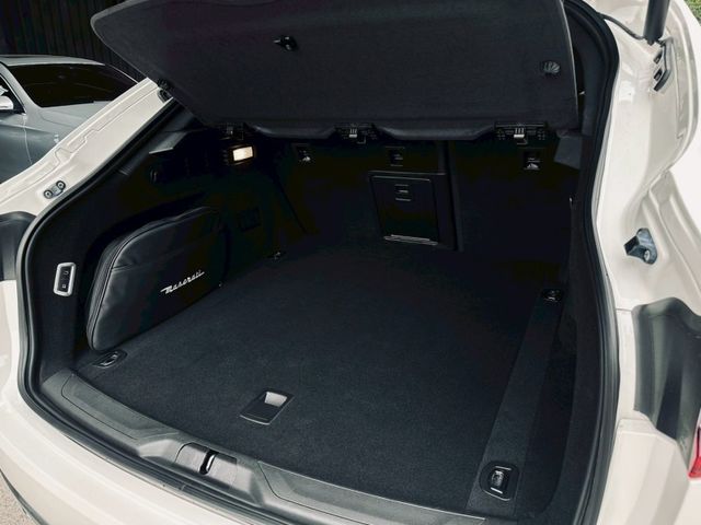 Maserati 瑪莎拉蒂 Levante  第1張相片