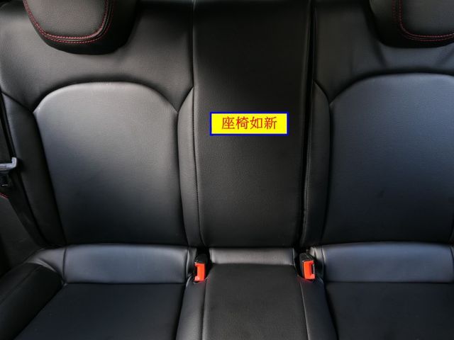 1年僅跑1萬，SUM+YES雙認證，內裝乾淨，配備滿滿，漂亮好車，包您一看就喜歡~  第9張相片