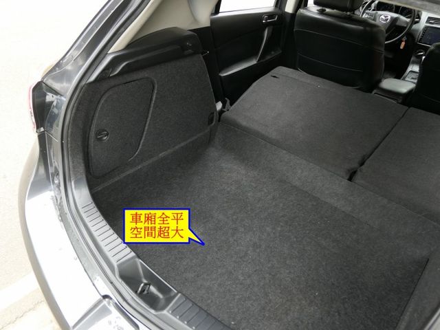 1年僅跑1萬，SUM+YES雙認證，100%原鈑件，售後SUM全台保固，已裝最新型安卓機影音組，內裝乾淨，漂亮好車~  第18張相片