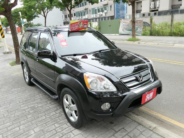 1年僅跑1.2萬公里，已裝安卓機影音組，SUM認證車，無菸車庫車，外觀內裝好乾淨，可全額貸款~  第2張相片