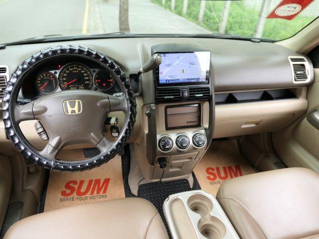 1年僅跑1.2萬公里，已裝安卓機影音組，SUM認證車，無菸車庫車，外觀內裝好乾淨，可全額貸款~  第11張相片