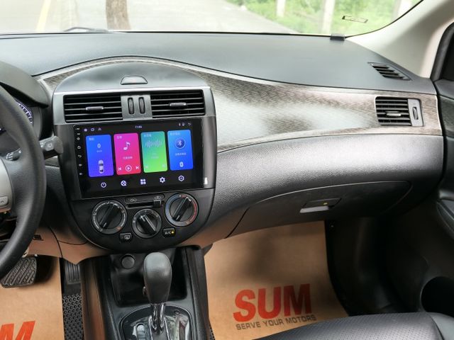 100%原鈑件，安卓機，配備滿滿，SUM+YES雙認證，最高2年/5萬公里保固，就是好美，可全額貸款唷~  第14張相片