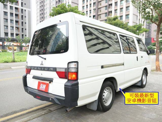 100%原鈑件，1年僅跑1.3萬，原廠保養，品質第一，SUM+YES雙認證，最高2年/5萬保固，新車氣氛，可全額貸款唷~  第3張相片