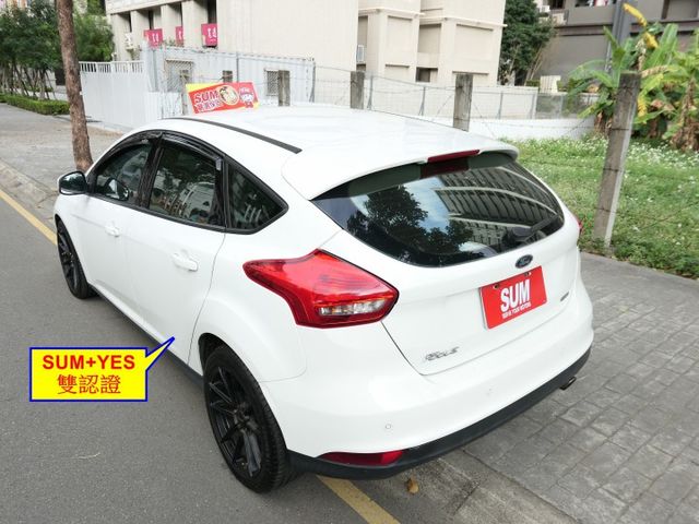100%原鈑件，已裝8核安卓機，豪華車款配備滿，SUM+YES雙認證，全台保固，美車，可全額貸款~  第4張相片