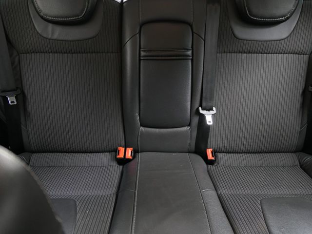 100%原鈑件，已裝8核安卓機，豪華車款配備滿，SUM+YES雙認證，全台保固，美車，可全額貸款~  第11張相片