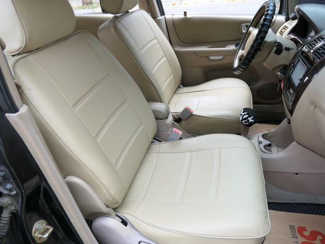 1年僅跑4千，SUM認證車，很少開，冷氣強冷，可開高速公路，優質代步車，買到賺到~  第9張相片
