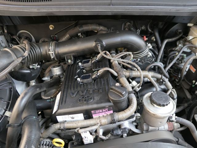 1年僅跑1.3萬，安卓機影音組，SUM+YES雙認證，車主超顧車，內外新車FU，可全額貸款唷~  第19張相片