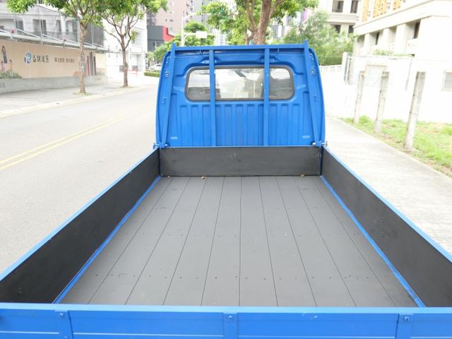 SUM認證車，引擎好安靜，冷氣強，售後全台保固，可以全額貸款唷~  第9張相片