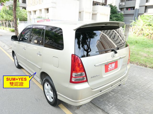 1年僅跑8千公里，安卓機，SUM+YES雙認證，豪華Z版，就是新車的氣氛，可全額貸款唷~  第4張相片
