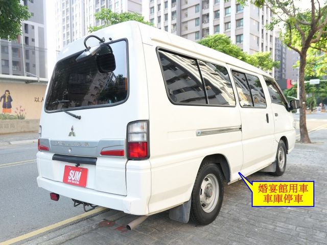 僅跑5.2萬，100%原鈑件，SUM+YES雙認證，全台保固，婚宴館用車，車庫停車，北台我最美，可全額貸款唷~  第3張相片