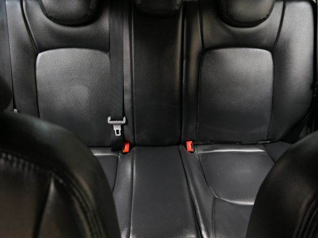 1年僅跑7500公里，安卓機，SUM+YES雙認證，女用超極顧車，車況非常好，可全額貸款唷~  第12張相片