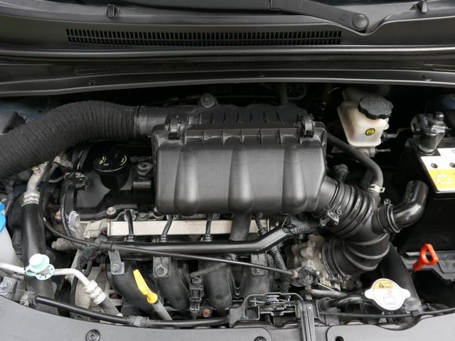 1年僅跑7500公里，安卓機，SUM+YES雙認證，女用超極顧車，車況非常好，可全額貸款唷~  第19張相片