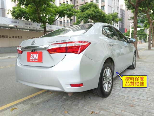 100%原鈑件，1年僅跑1.4萬公里，SUM+YES雙認證，全台保固，漂亮好車，可全額貸款唷~  第3張相片