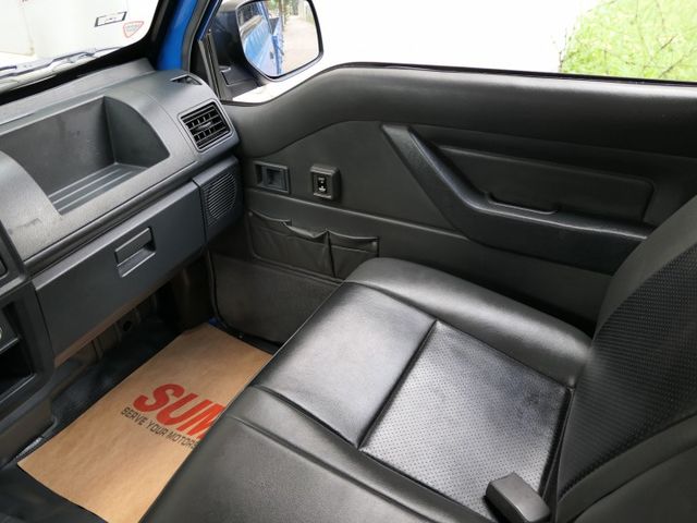 100%原鈑件，僅跑4.1萬公里，SUM+YES雙認證，最高2年/5萬全台保固，可全額貸款唷~  第12張相片