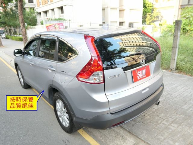 100%原鈑件，1年僅跑1.2萬，SUM+YES雙認證，全台保固，車主很顧車好漂亮，可全額貸款唷~  第4張相片